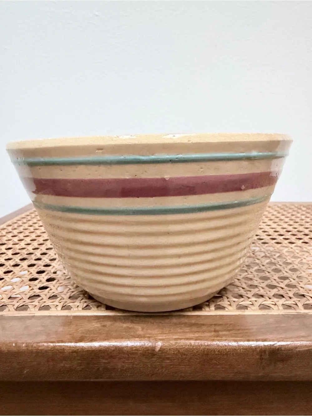 Watt Beehive pink and blue striped mixing bowl set, size 6 and 7, vintage